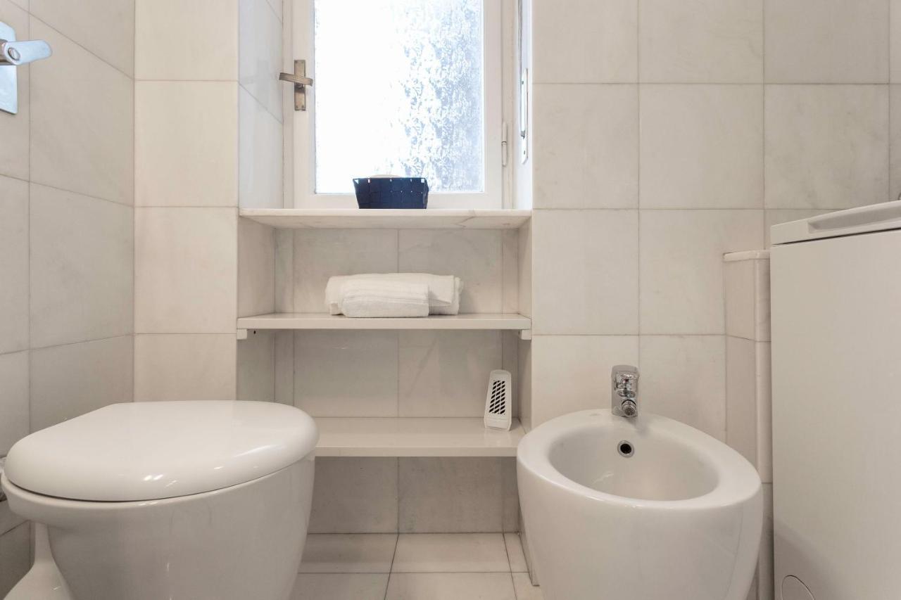 Luna Homes - Studio In Corso Sempione Milan Exterior photo